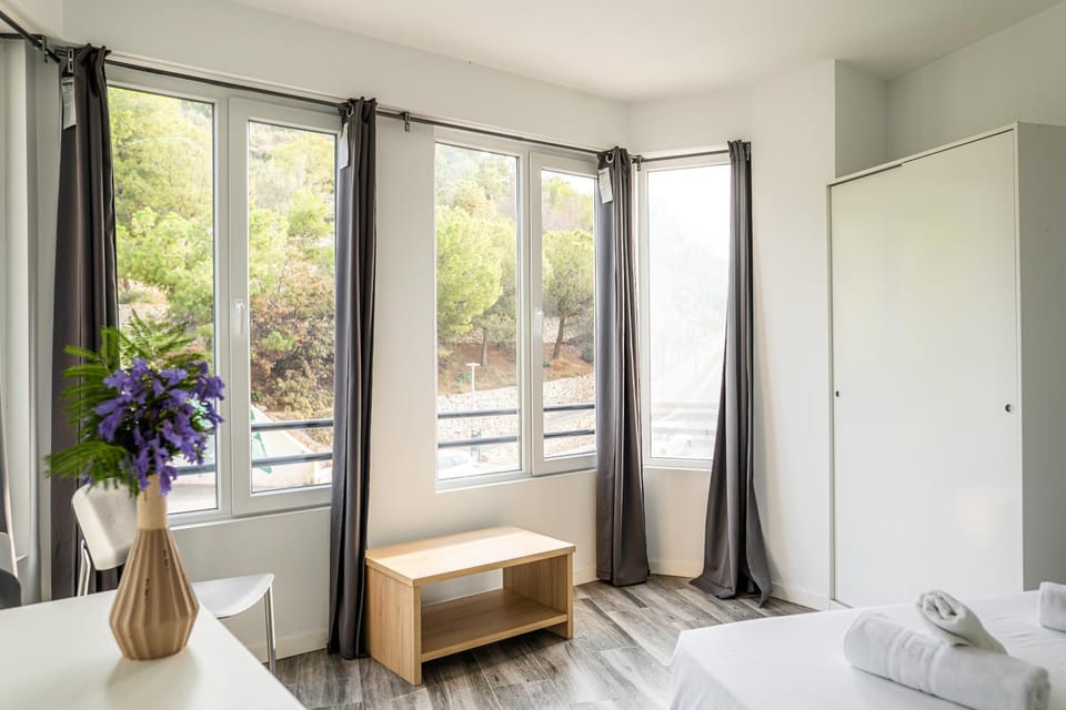 Bed, View (from property/room), Bedroom, towels