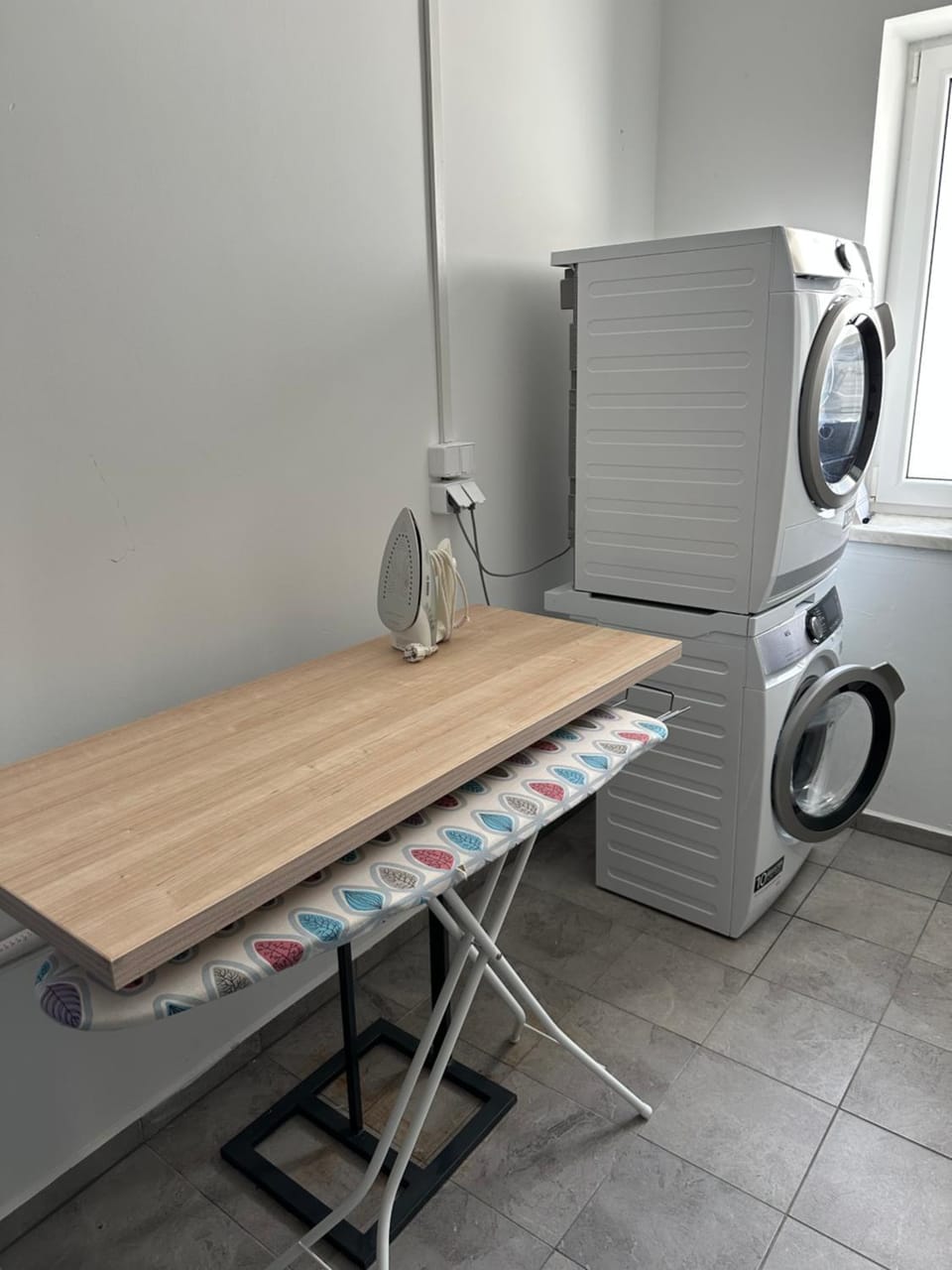 flat iron, washing machine, dryer