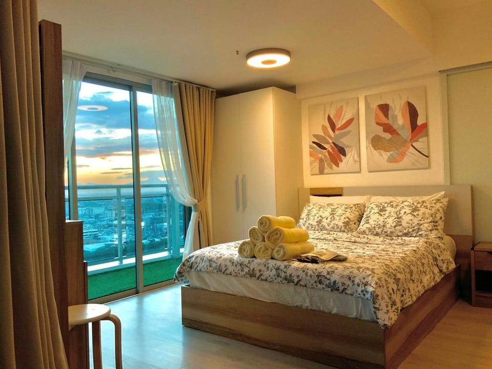 1 BEDROOM Serene Bali at Azure North by THE BALI CORNER AT AZURE NORTH, High Floor, Corner Unit, BIG Balcony with Full View of Beach Resort Amenities Apartment in Calabarzon