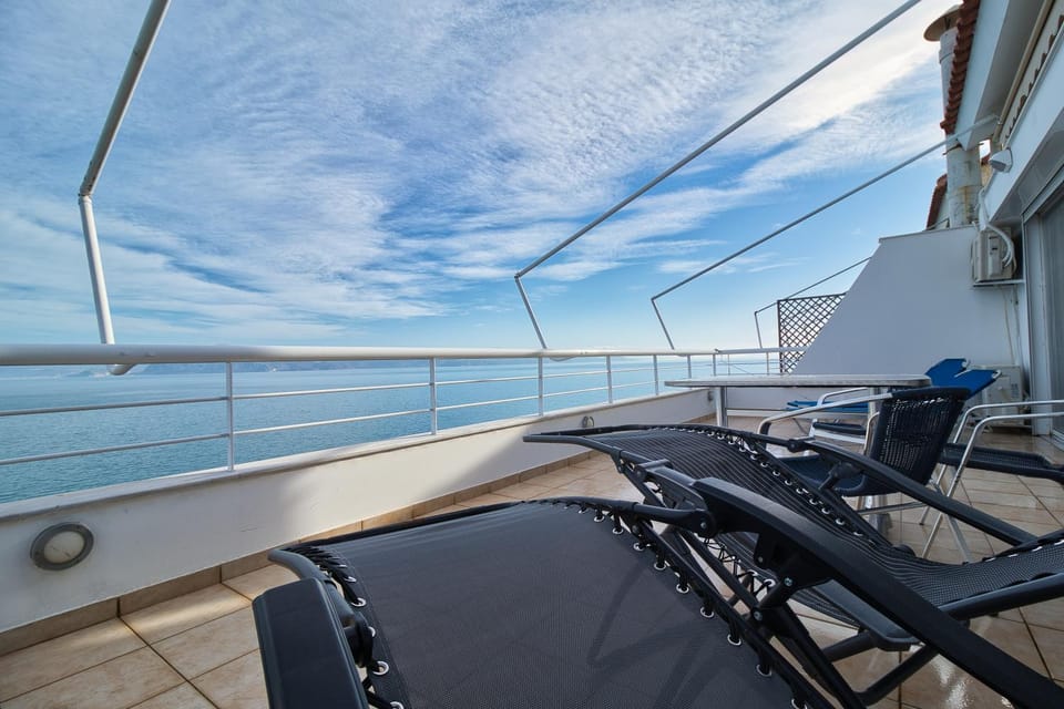 View (from property/room), Balcony/Terrace, Sea view