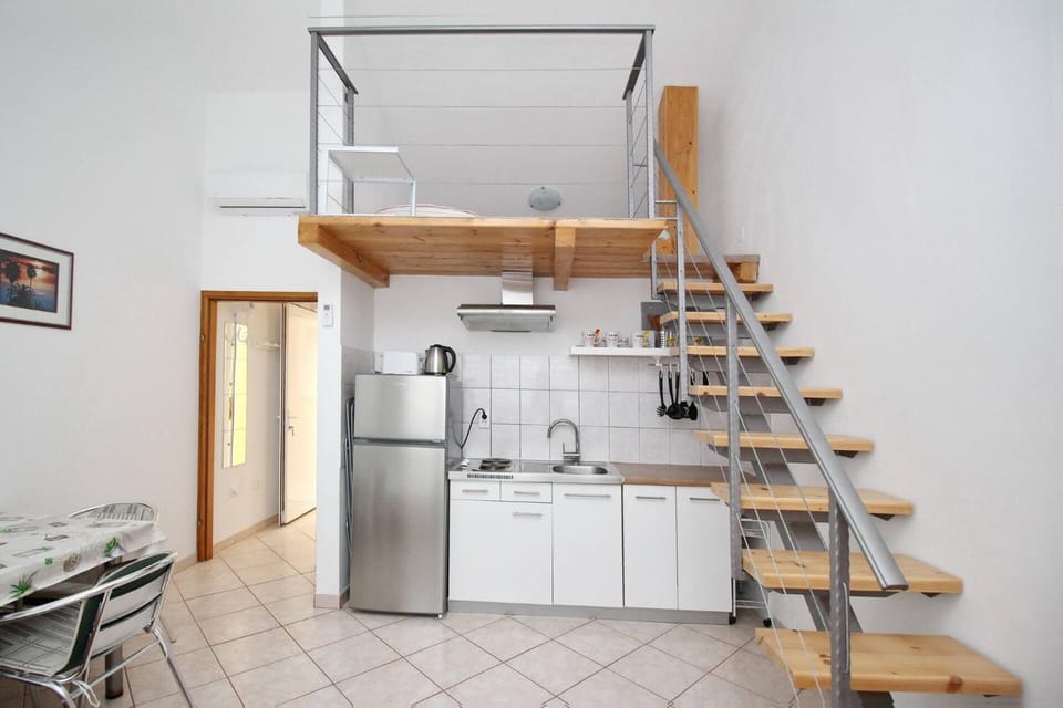 Studio Judik Beach Apartment in Lika-Senj County