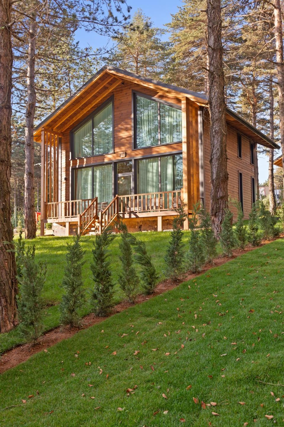 Property building, Day, Garden, Garden view