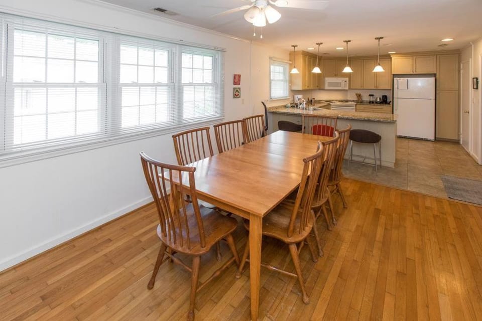 A Beach Haven House in Virginia Beach