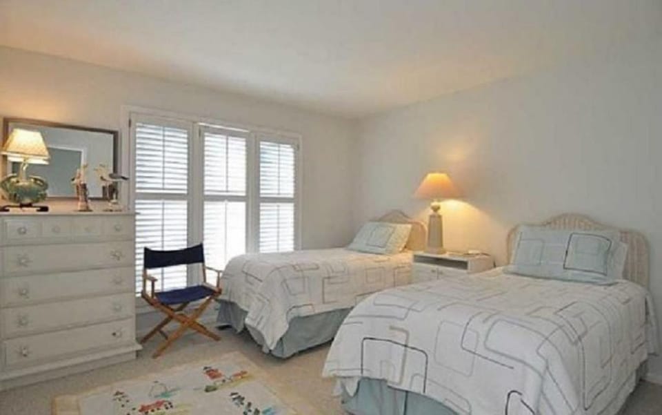 Dolphin's Den House in Virginia Beach