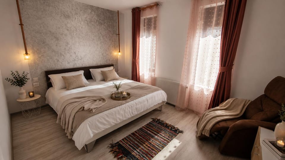 Bed, Bedroom