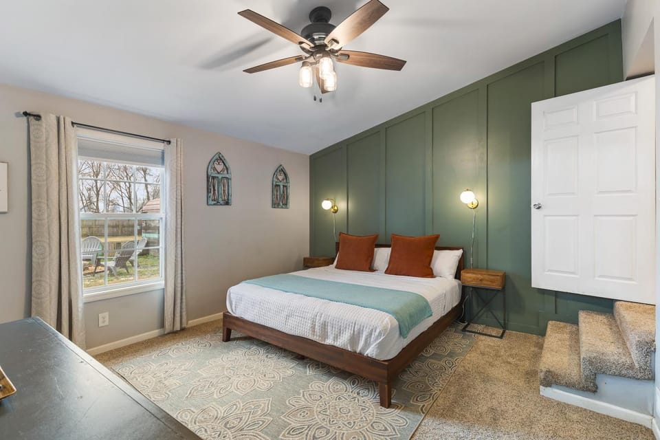 Bed, Bedroom