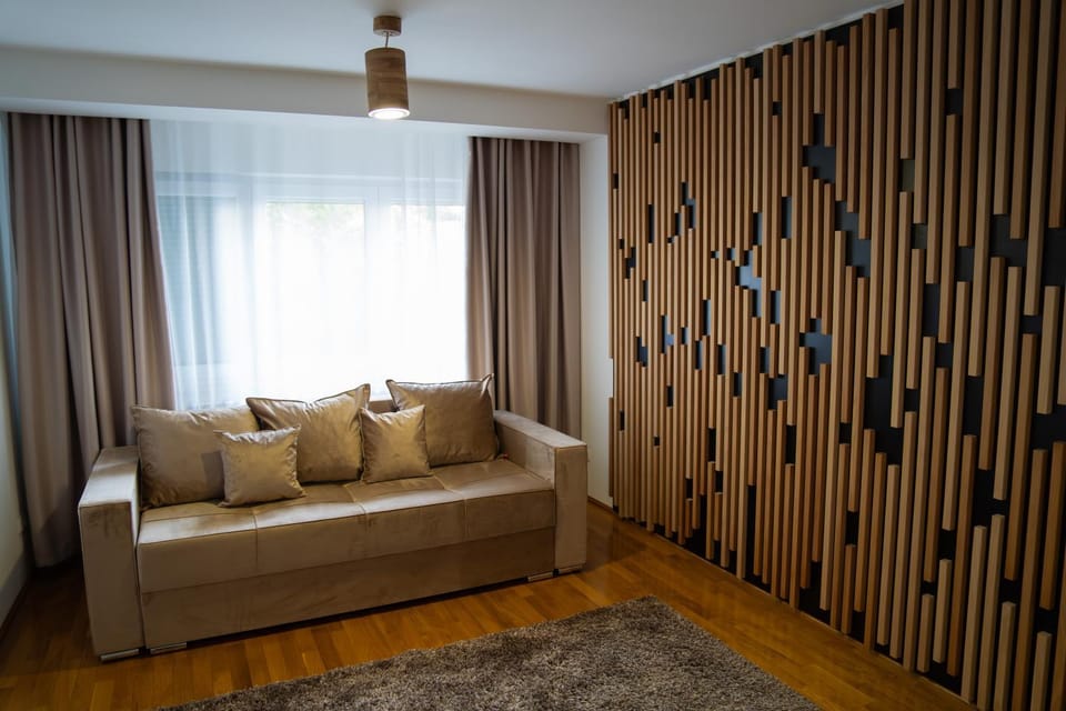 Bed, Living room