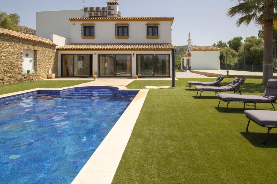 Day, Garden, Evening entertainment, Garden view, Pool view, Swimming pool, sunbed