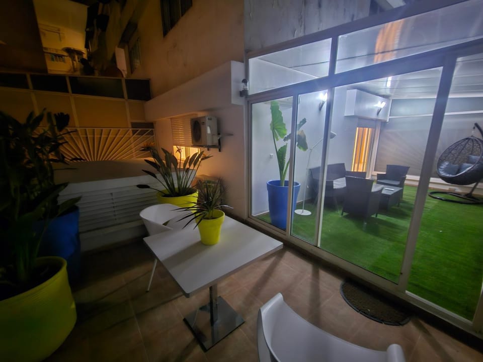Balcony/Terrace, Balcony/Terrace
