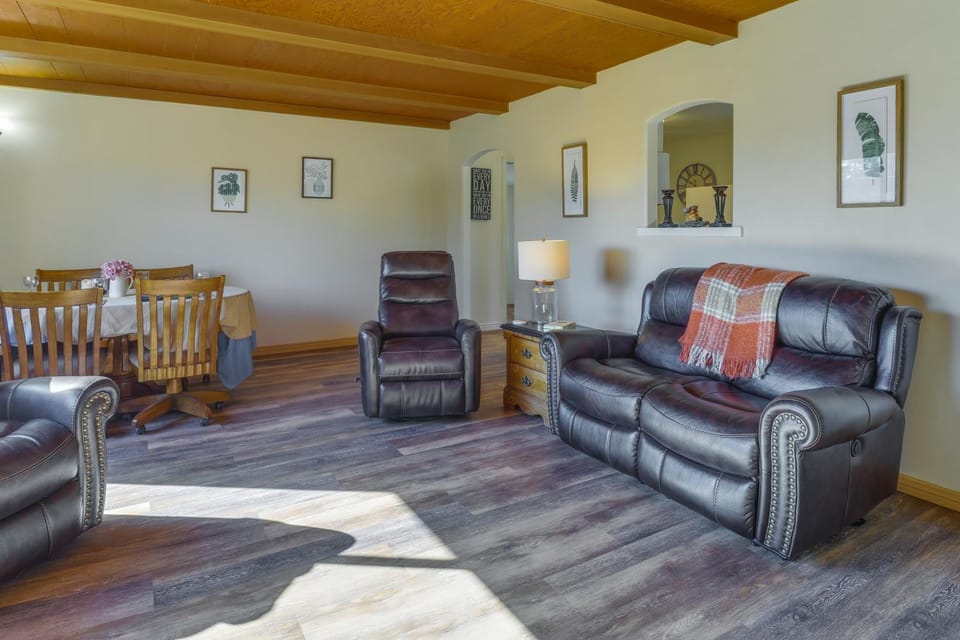 2 Mi to Dtwn: Prescott Gem w/ Patio & Views! House in Prescott