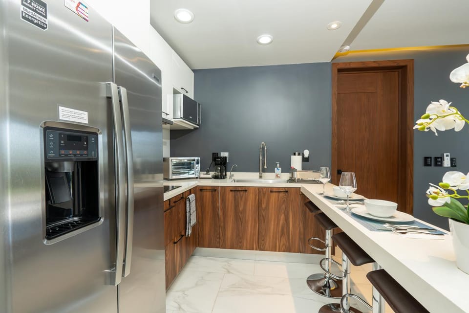 Kitchen or kitchenette, minibar, pet friendly, stove, toaster