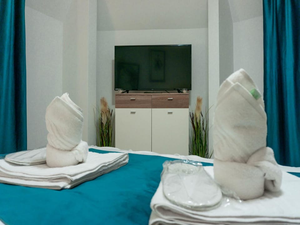 TV and multimedia, Bedroom