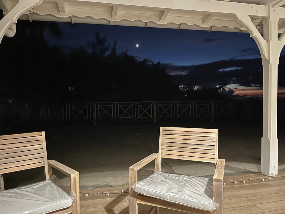 Patio, Night
