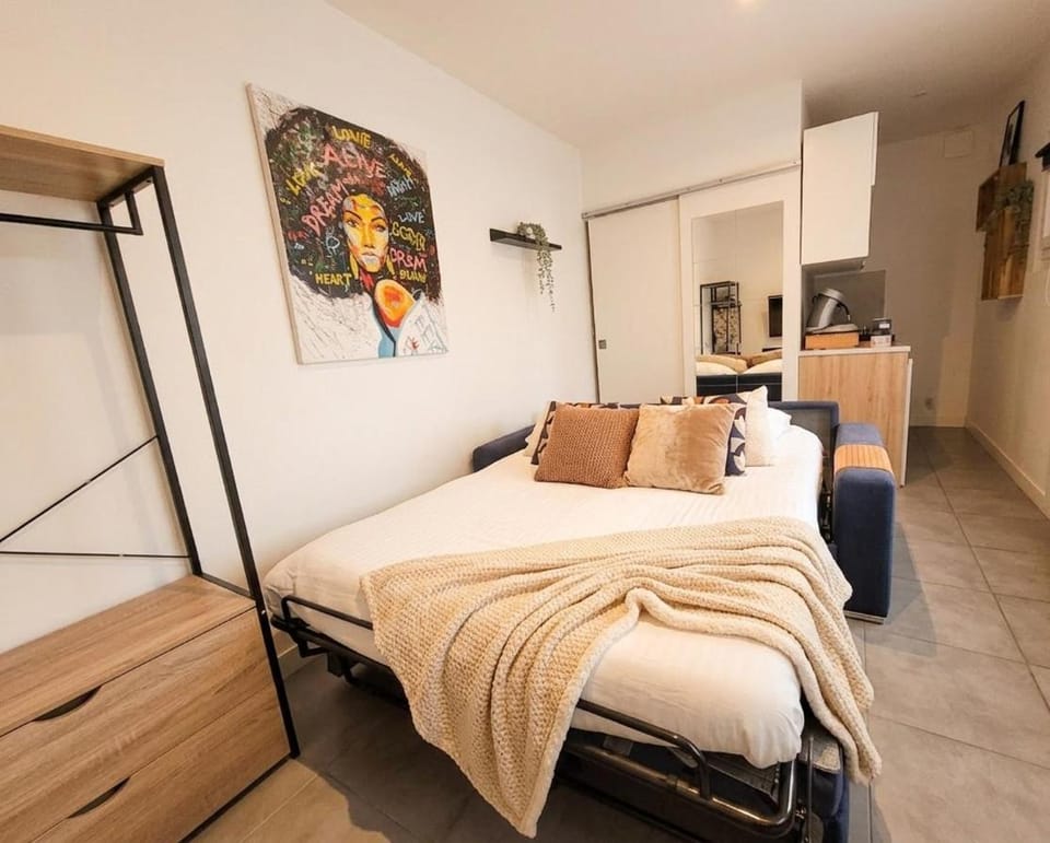 Studio *Sérénité* Apartment in Île-de-France