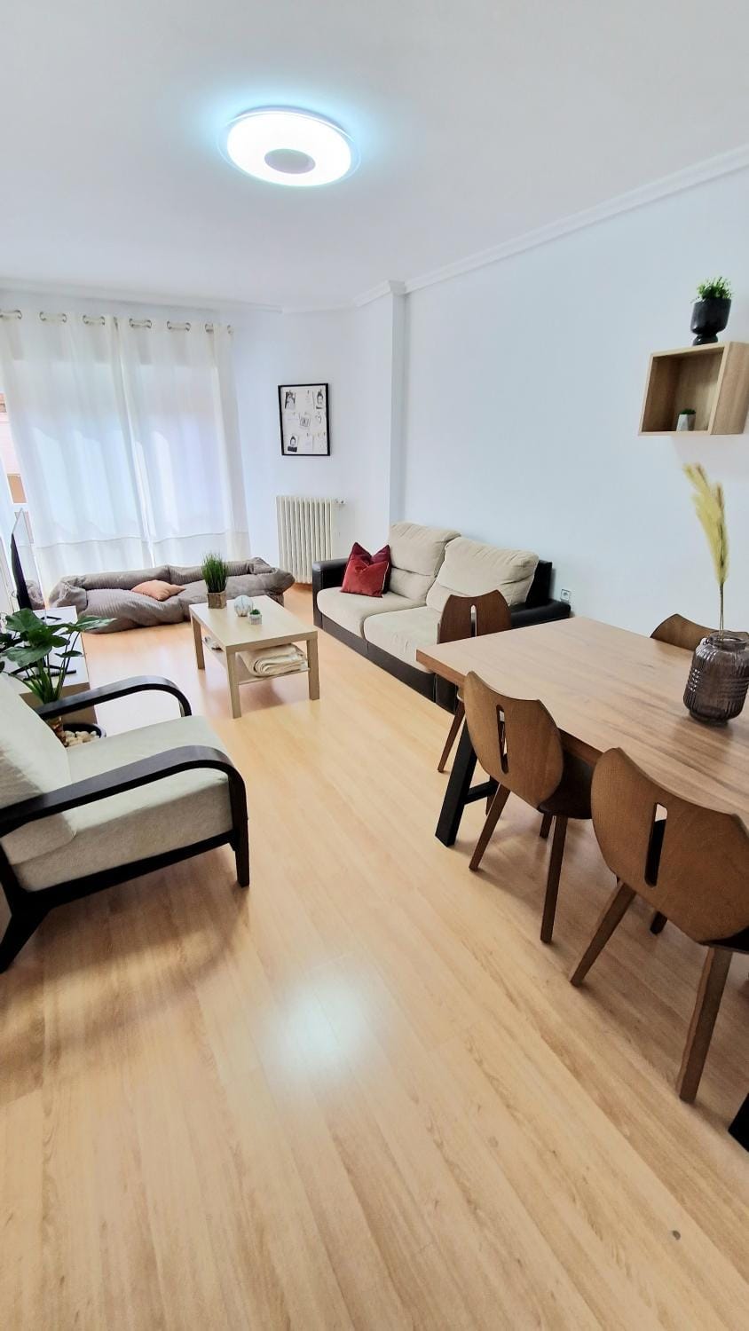 TV and multimedia, Living room, Dining area