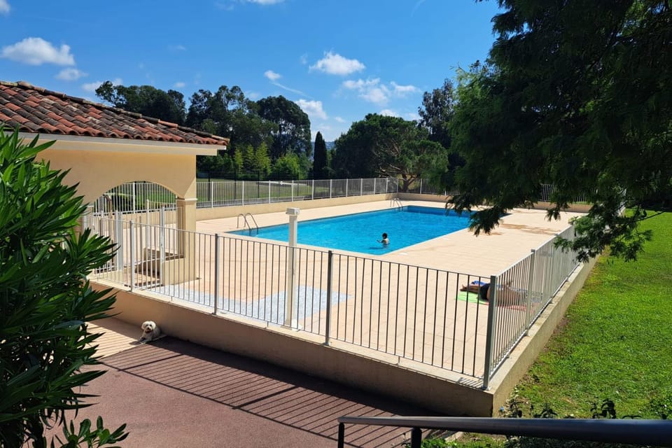 Modern House's Cannes - Swimming Pools AC and Garage - BENAKEY House in Cannes