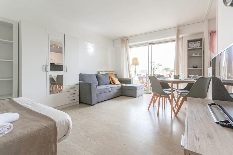 Area and facilities