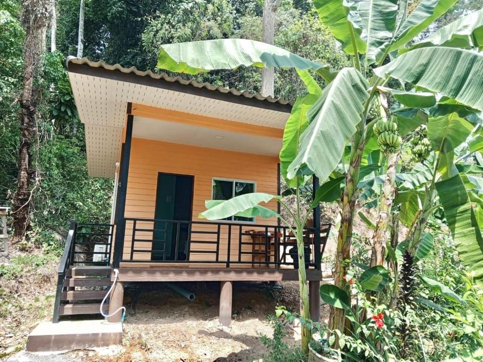 Lung peiyk homestay Vacation rental in Trat Changwat