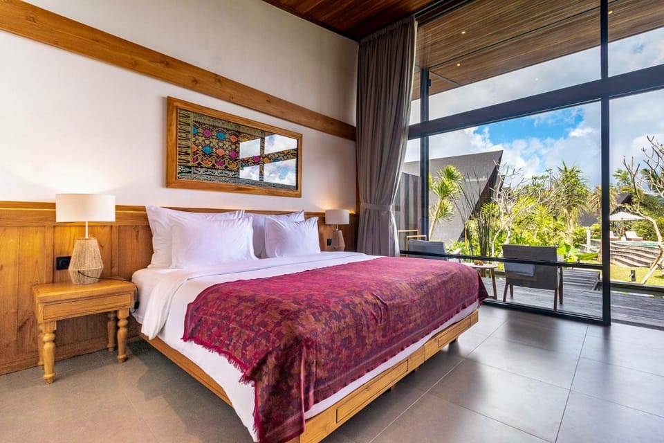 Bed, Natural landscape, View (from property/room), Balcony/Terrace, Photo of the whole room, Bedroom