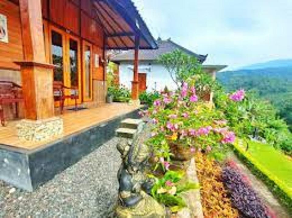 Property building, Natural landscape
