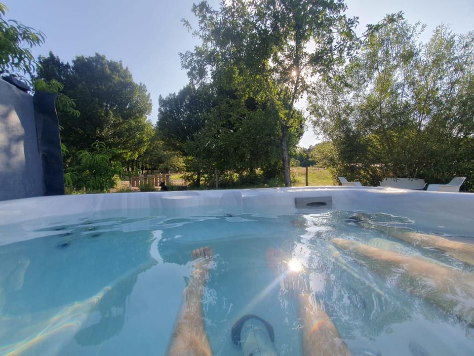 Day, Natural landscape, Garden, Spa and wellness centre/facilities, Spa and wellness centre/facilities, Garden view, Pool view