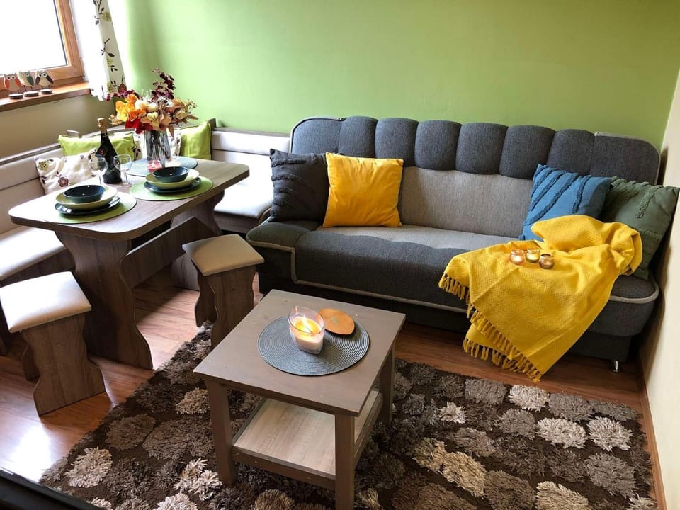 Living room, Seating area, Dining area, Food