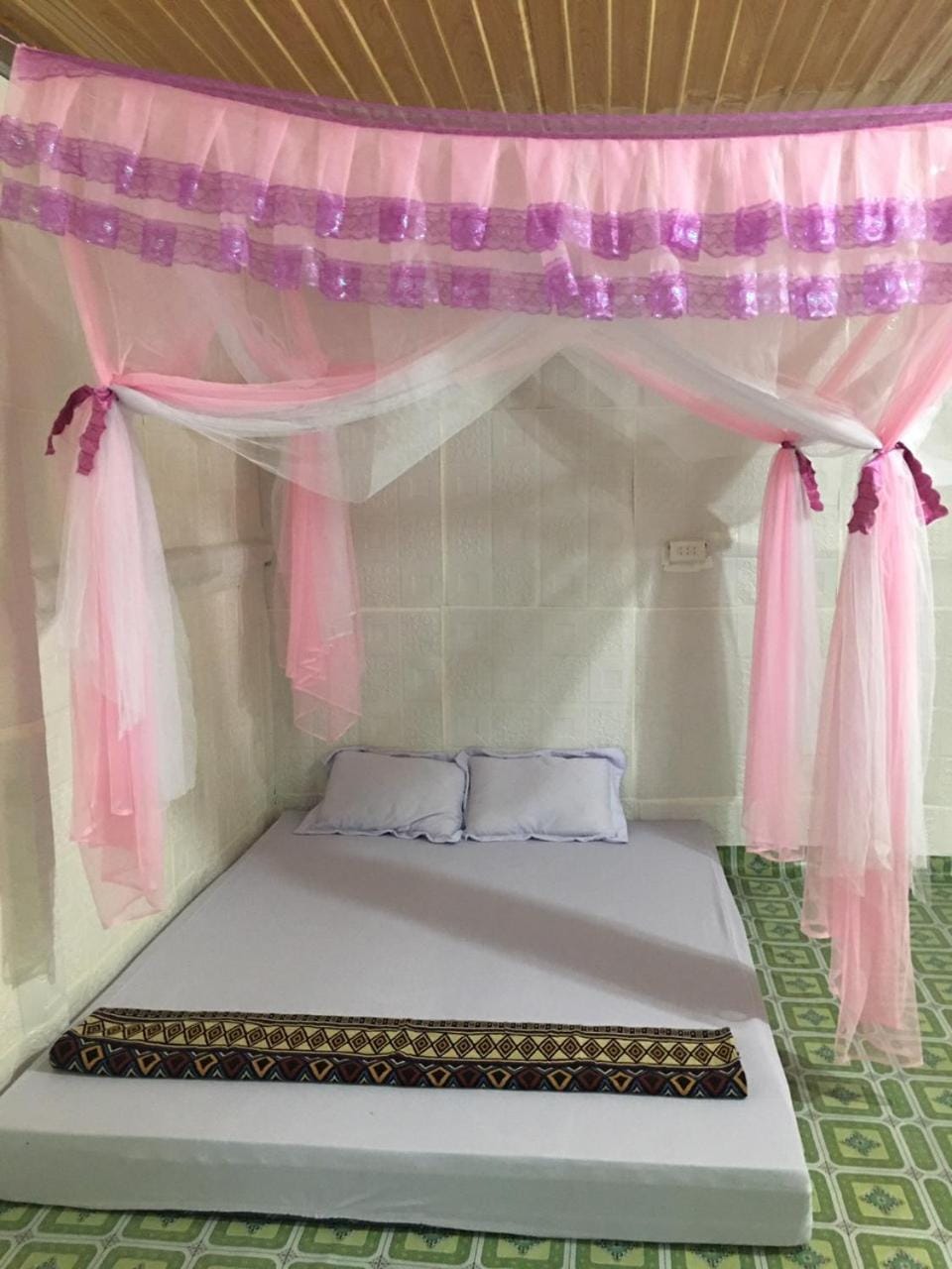 Lakeview Homestay Vu Linh Vacation rental in Vietnam