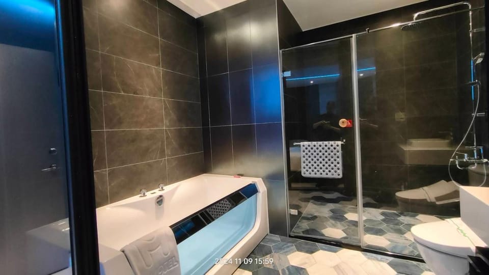 Shower, Bathroom, Bath
