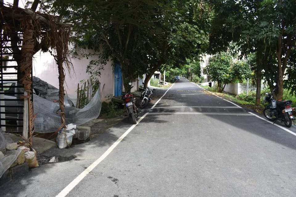 Cozy 2 bed room house with kitchen and wifi. Apartment in Bengaluru