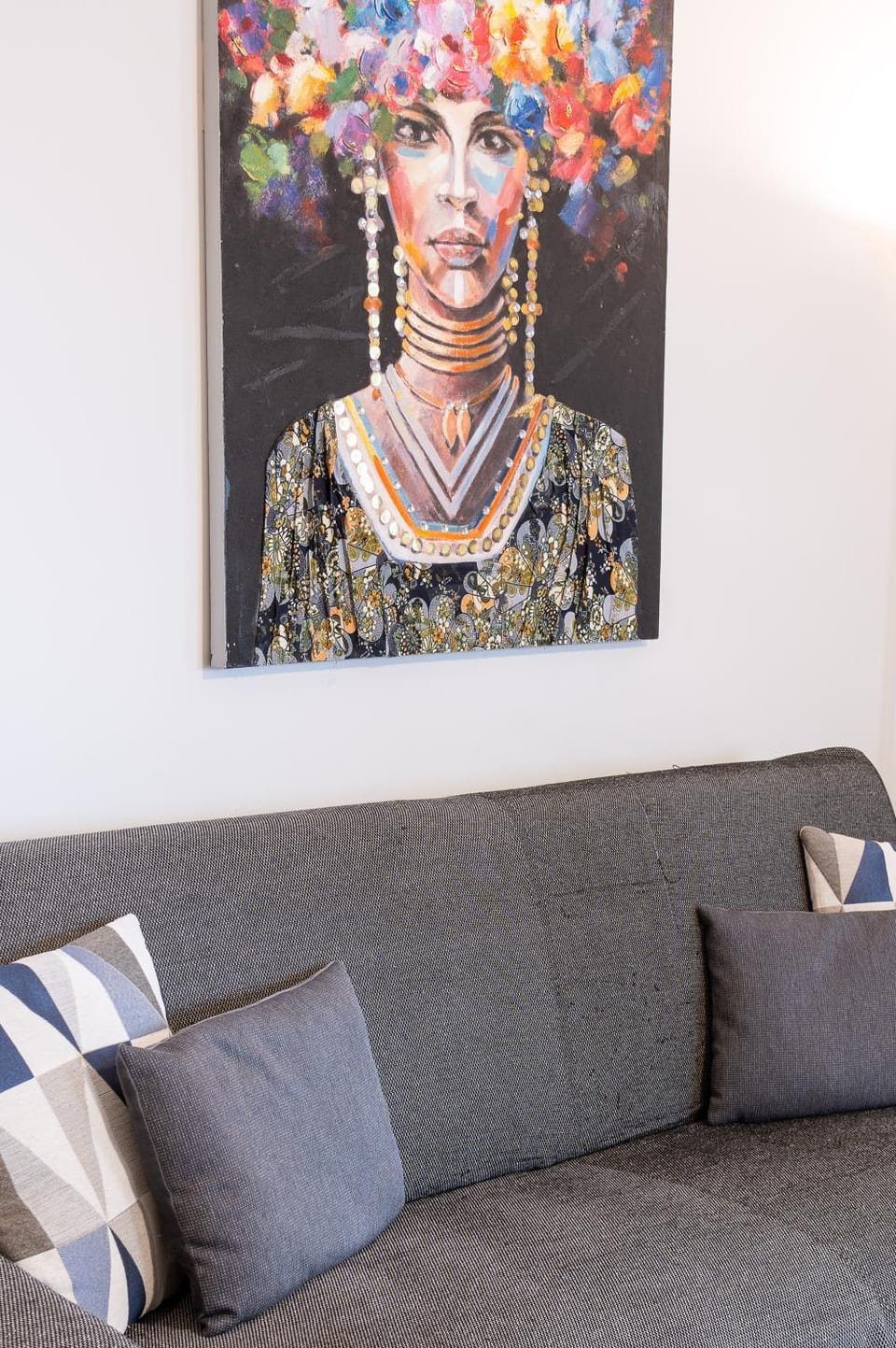 Living room, Decorative detail, Seating area