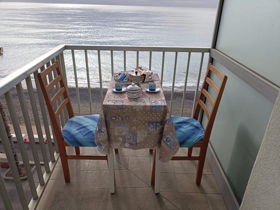 Appartamento ITACA - CITRA 08065-LT-0722 Apartment in Ventimiglia
