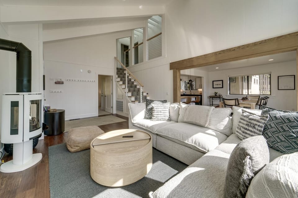 Steps to Beach: Family Home w/ Views in Tahoe City House in Dollar Point