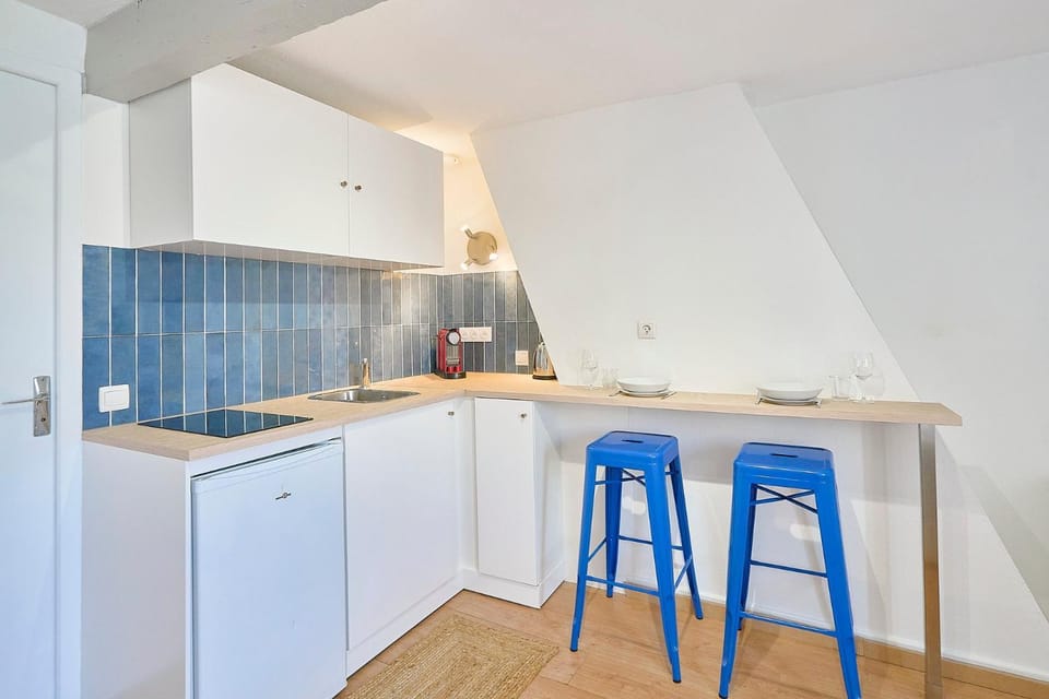 Functional studio and equipped Apartment in Lille