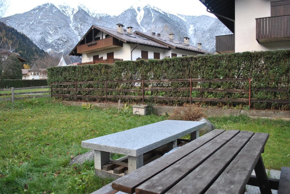 La Pineta - Appartamenti In Villetta Apartment in Pinzolo