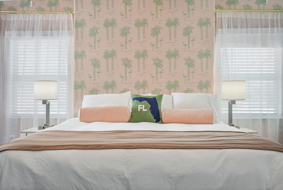 The Pearl Cabana Club Hotel in Saint Pete Beach