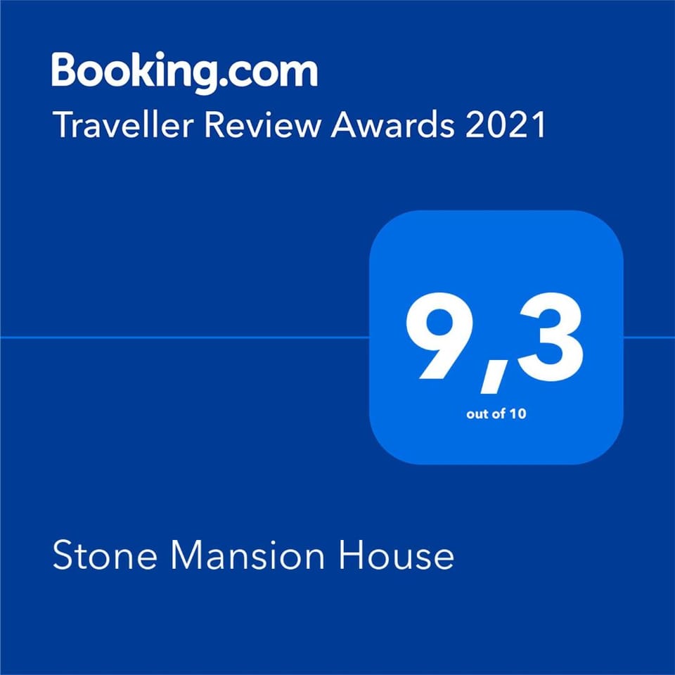 Stone Mansion House Apartment in Skopelos