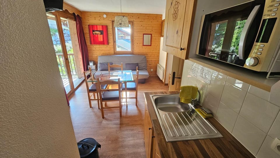 Orelle 3 Vallées - 2 pièces 5/6 personnes Apartment in Auvergne-Rhône-Alpes