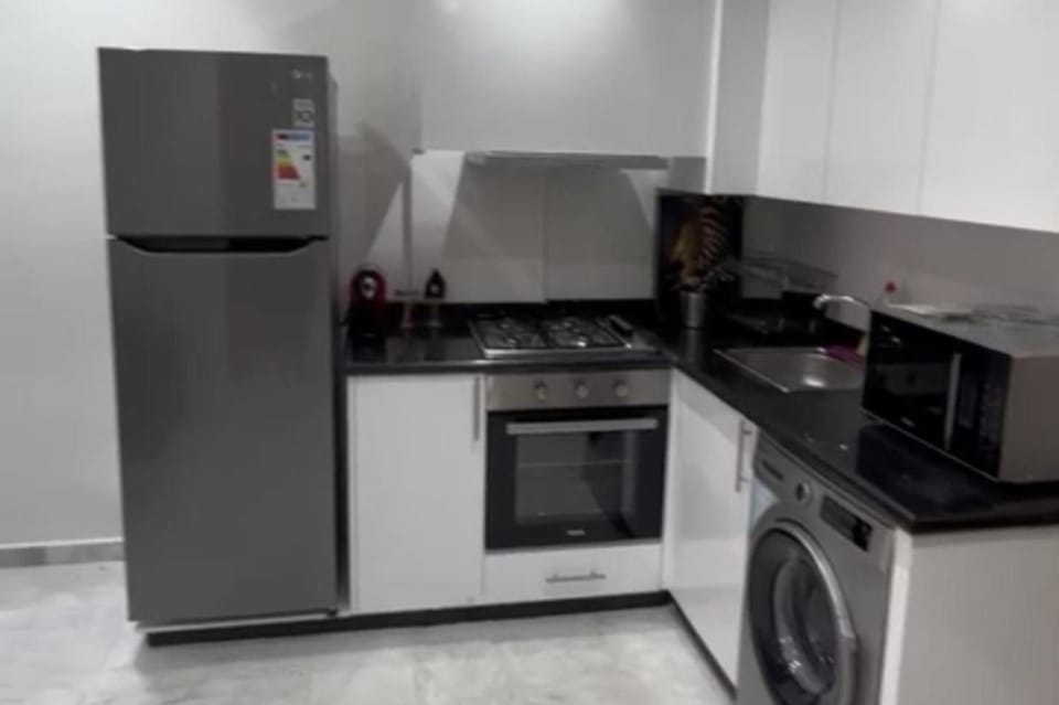 1 Bed Apartment - Balcony Wifi Parking Apartment in Marrakesh