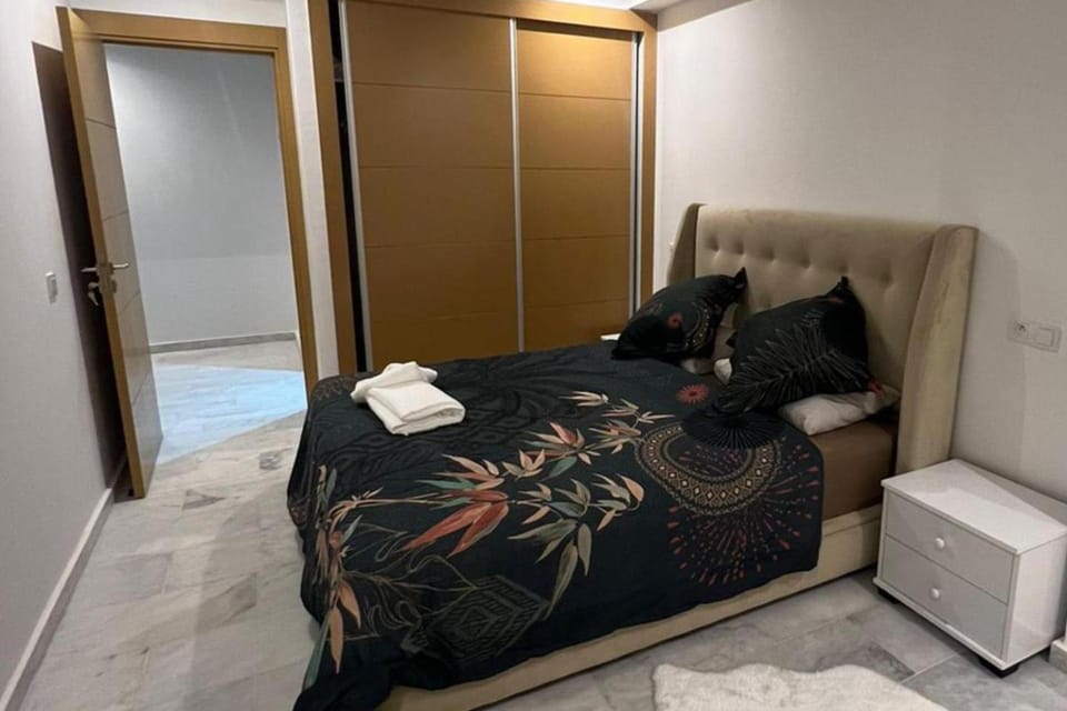 1Bed Apartment - Sleeps 4 - Balcony Parking Wifi Apartment in Marrakesh