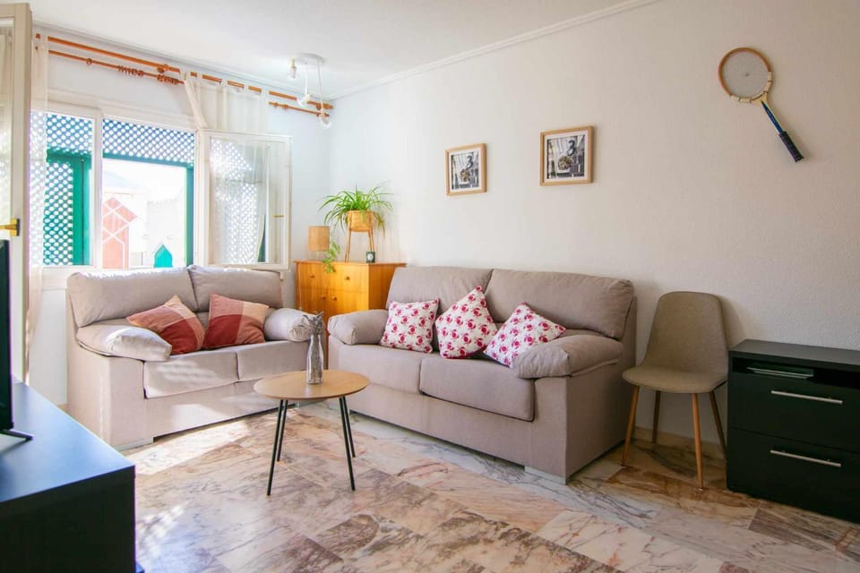 Communal lounge/ TV room, Living room, Decorative detail