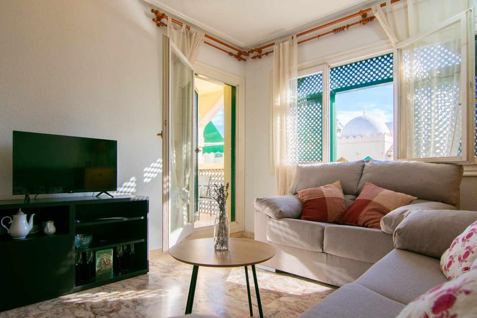 Communal lounge/ TV room, Living room