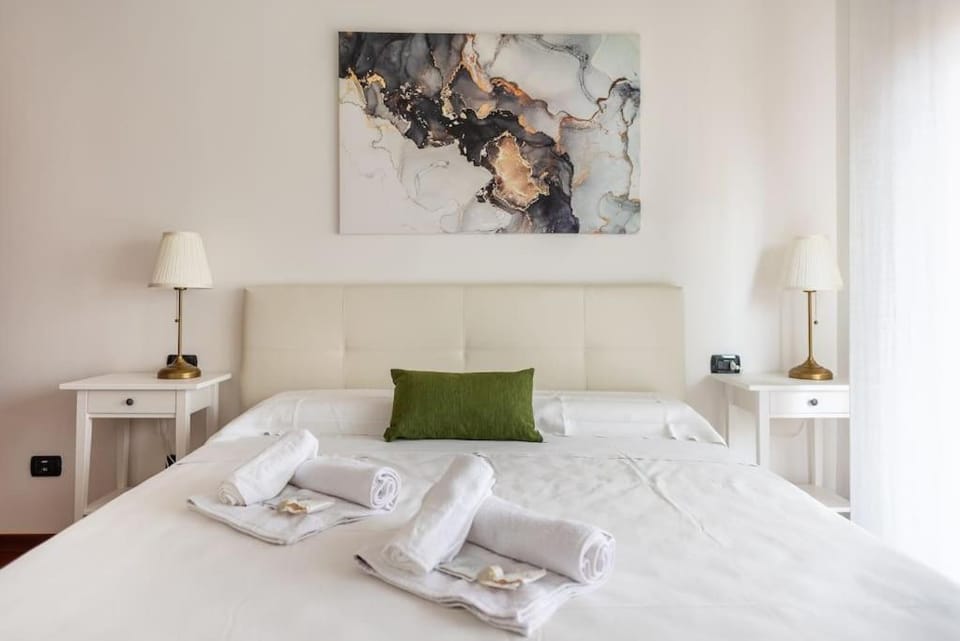 Attico vicino Milano, MXP, Rho Fiera Apartment in Lombardy