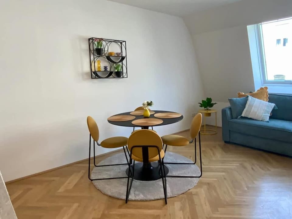 Freshly renovated Apartment in Trendy Area l HG21 Apartment in Vienna