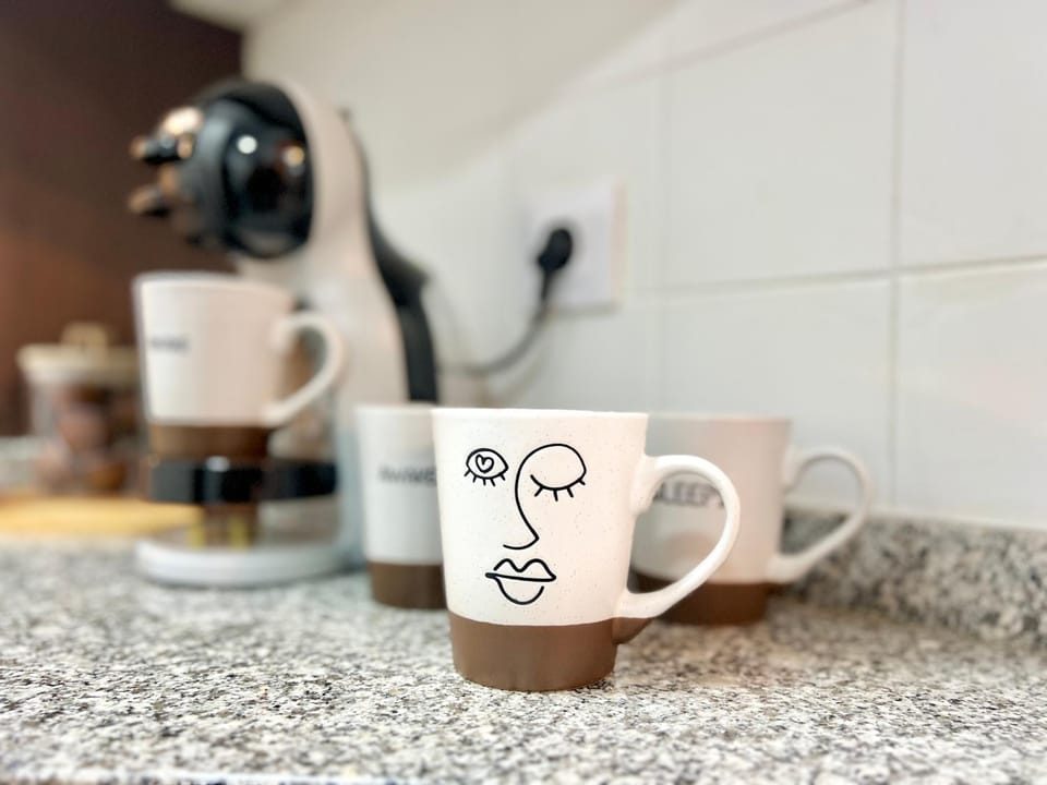 Coffee/tea facilities, Kitchen or kitchenette