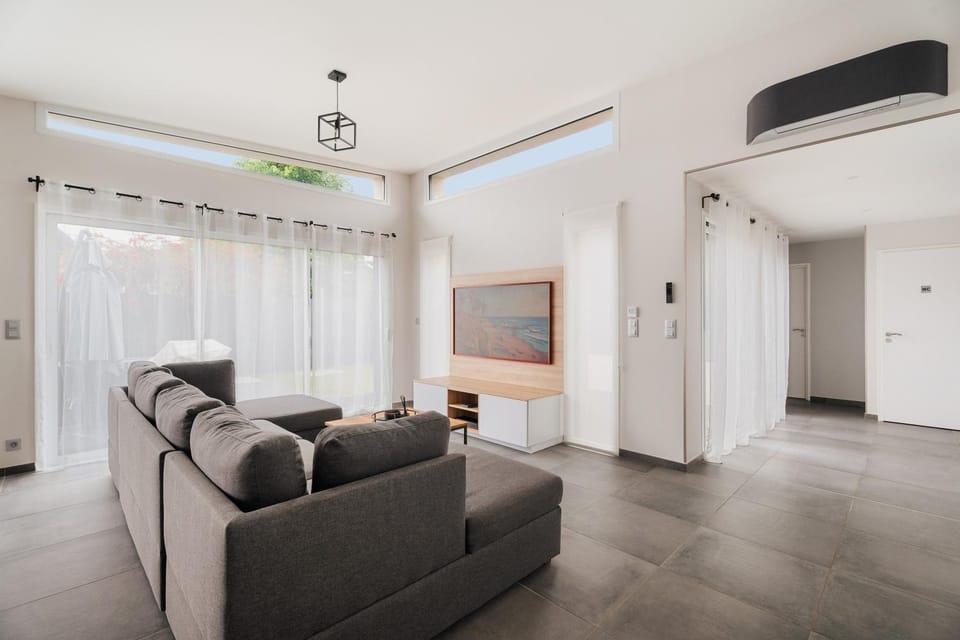 Property building, Living room