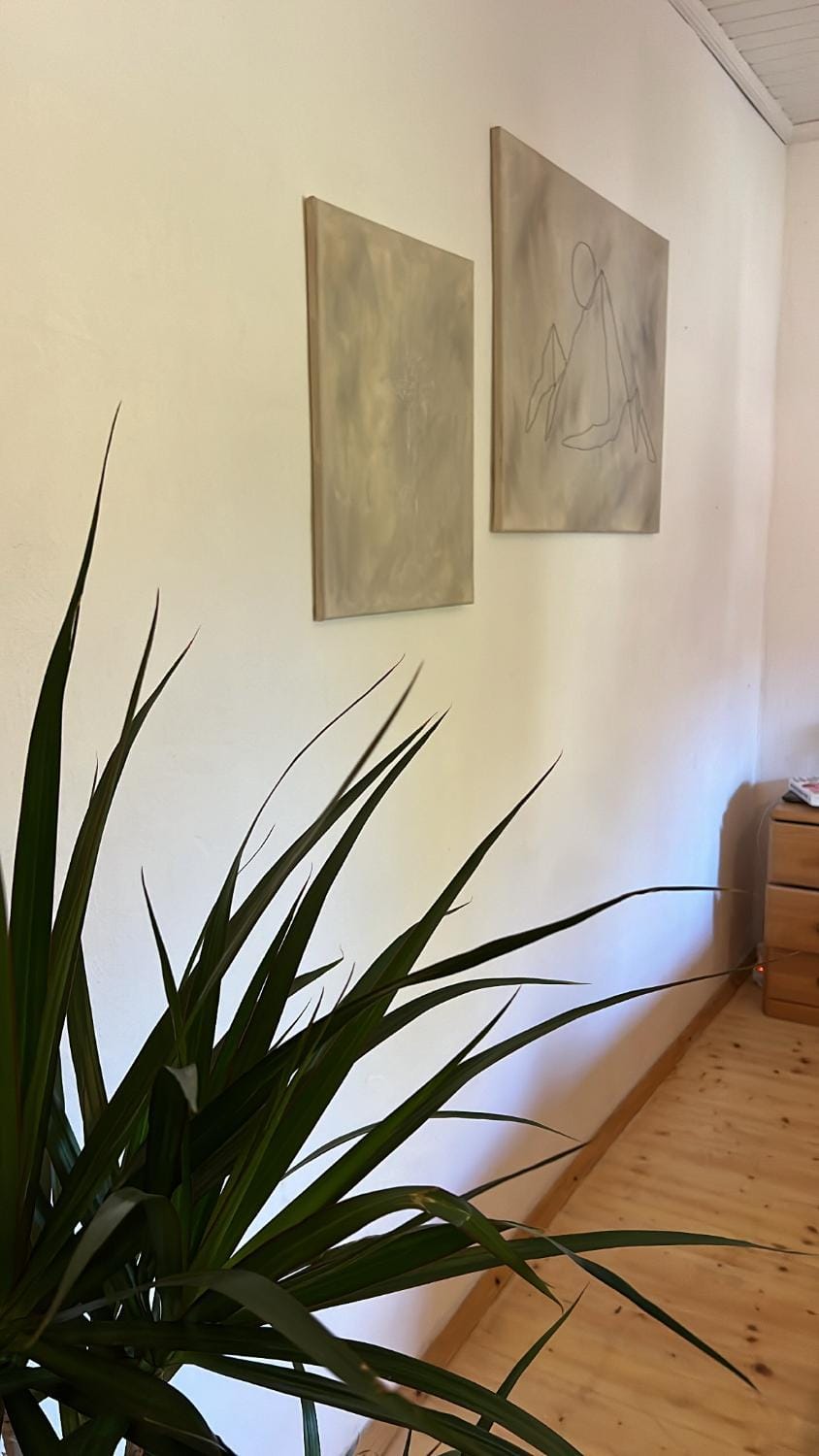 Staff, Bedroom