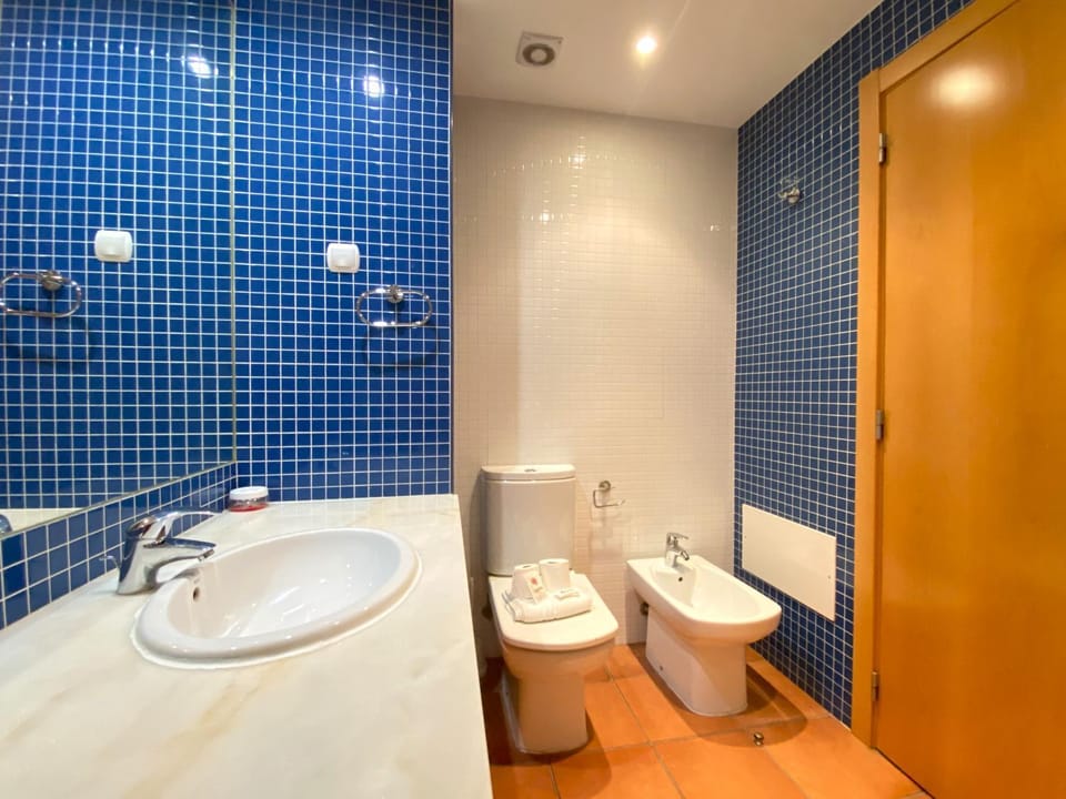 Albufeira Sunny Style With Pool by Homing Apartment in Olhos de Água