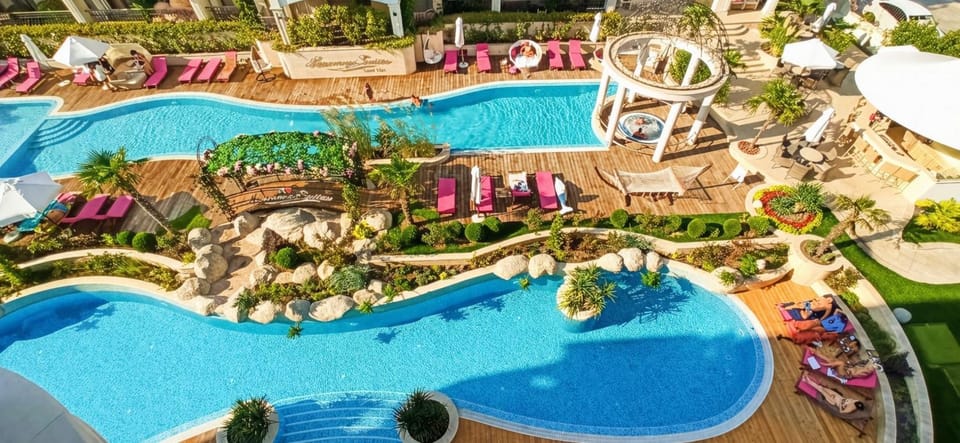 Garden, Pool view, Swimming pool, Swimming pool