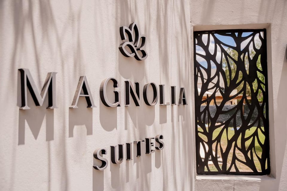 Magnolia Suites Hotel in Nono