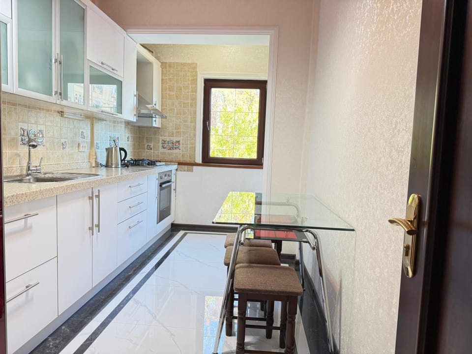 kitchen, kitchen
